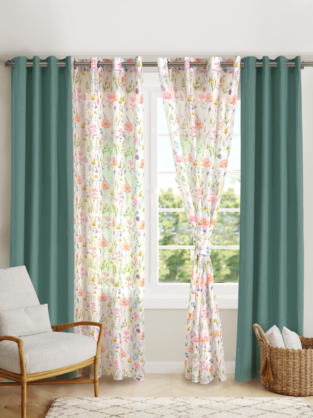 Set Of 4 Floral Garden Printed With Green Plain 7Ft. Curtain