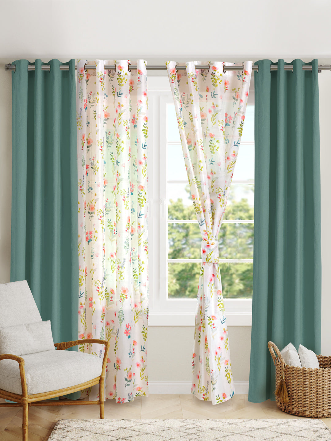 Blanc9 Set Of 4 Flora Printed With Green Plain 7Ft. Curtains