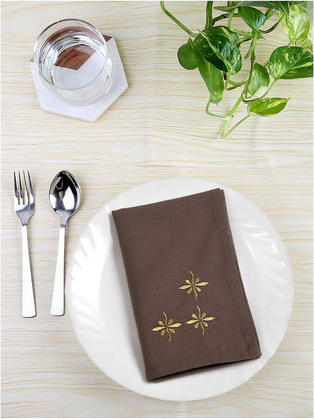 Blanc9 Set of 6 & 8 Blingy Lights Embroidered Table Napkins