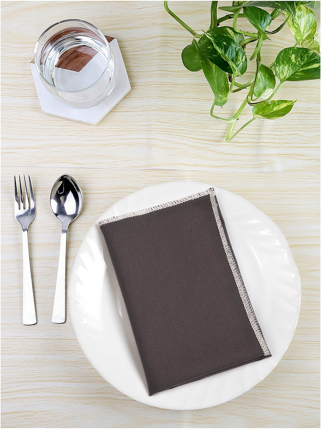 Blanc9 Set of 6 & 8 Frontiere Table Napkin