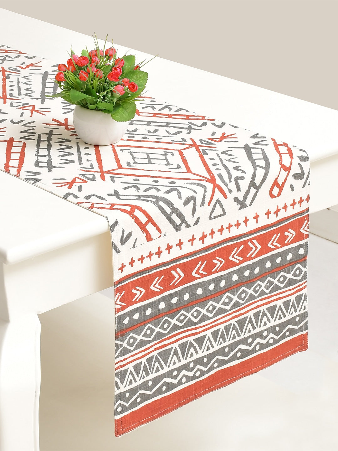 Katti Batti 100% Cotton Multicoloured 4/6 Seater Table Runner